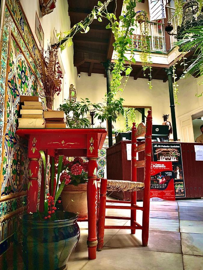 Hostal Lis Sevilla Exteriör bild